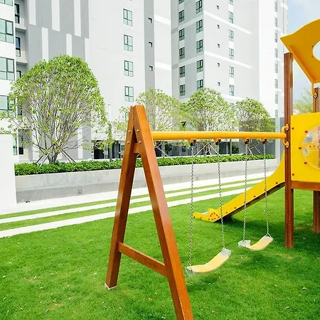 Llx Apartments At The Base Condo Pattaya Exterior photo